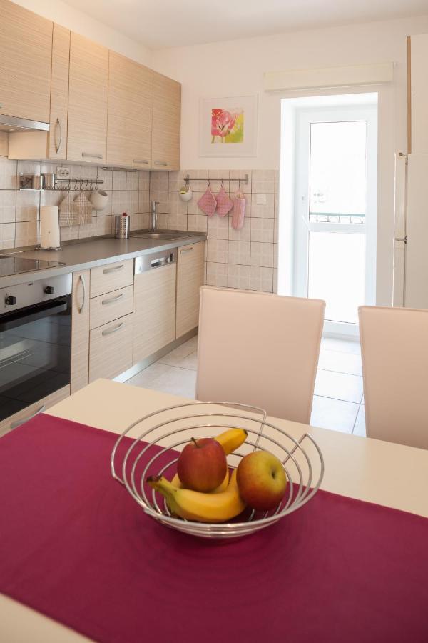 Apartment Bura 1 Makarska Exterior photo