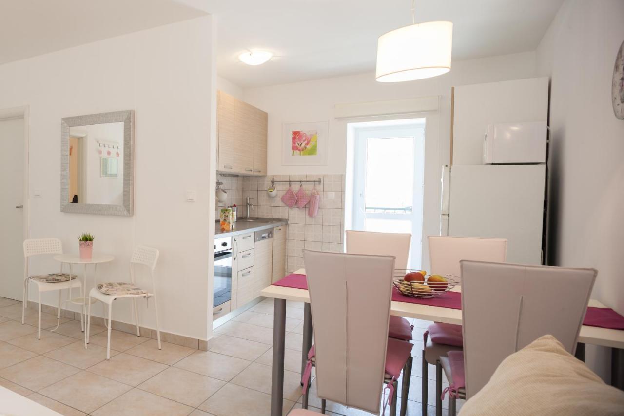 Apartment Bura 1 Makarska Exterior photo